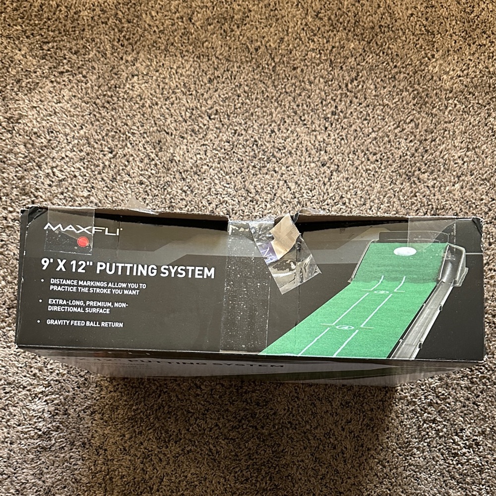 Maxfli Green Putting System - Picture 2 of 3